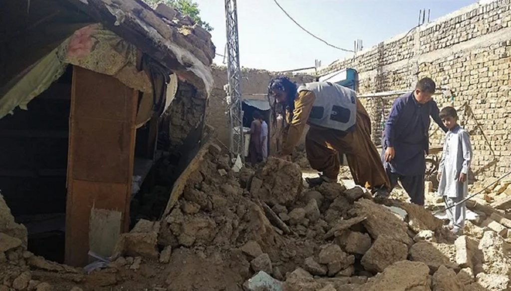 В Пакистане в результате землетрясения погибли 20 человек