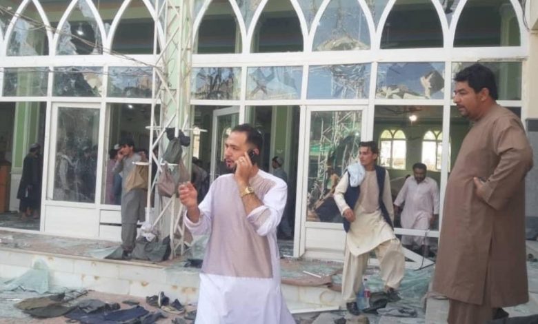 мощный взрыв прогремел в мечети в Кандагаре на юге Афганистана