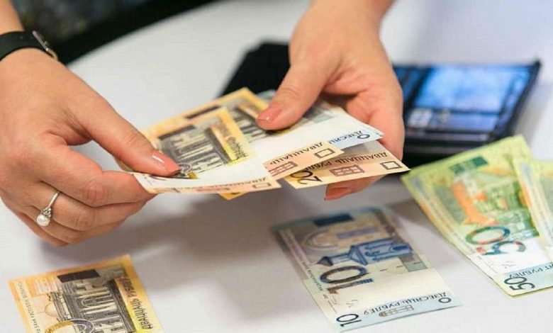 В Беларуси повысят зарплату бюджетникам