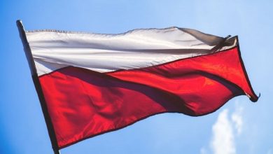Польша пока не будет прерывать грузовое сообщение с Беларусью