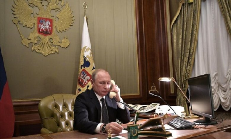 Путин обсудил с главой Евросовета ситуацию на границе Беларуси со странами ЕС
