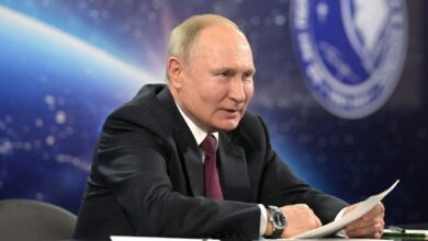 Путин шуткой ответил на вопрос о планах на новогоднюю ночь