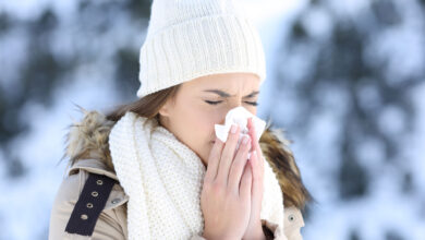 Эксперт заявил, что любая простуда может оказаться «омикроном» 1