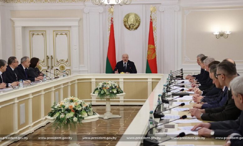 Лукашенко назвал историческую политику фактором национальной безопасности Беларуси