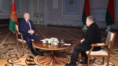 Александр Лукашенко 4 февраля 2022 года дает интервью журналисту ВГТРК, радио- и телеведущему Владимиру Соловьёву