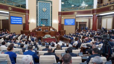 Парламент Казахстана отменил необходимость согласования политики страны с Назарбаевым