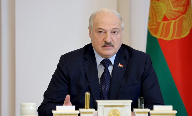 Александр Лукашенко 22 марта 2022 года провел совещание по вопросам готовности к проведению весенних полевых работ