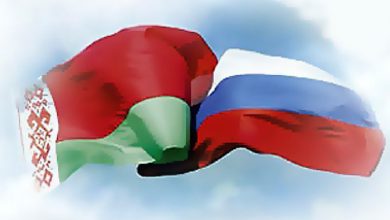 Флаги России и Беларуси