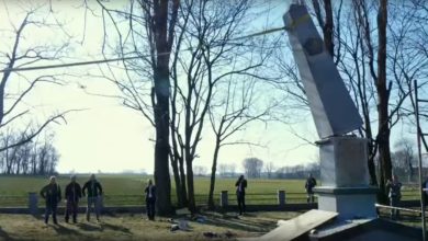 Снос памятника советским солдатам-осовободителям в Польше