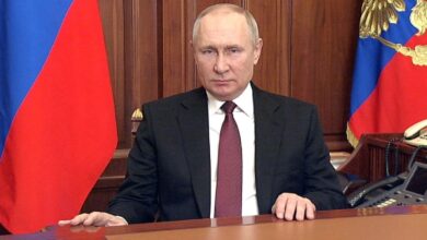 Путин обсудил спецоперацию на Украине с канцлером Германии Шольцем