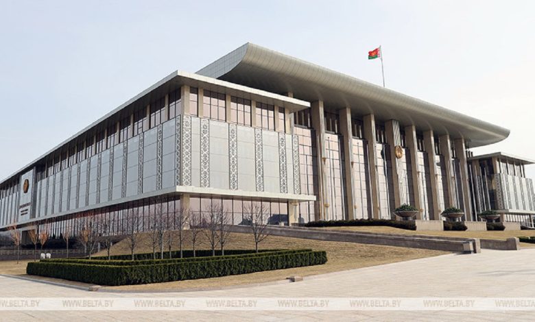 В Беларуси приостанавливают платежи недружественным иностранным резидентам