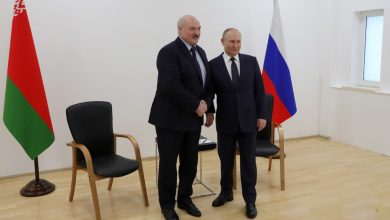 Александр Лукашенко и Владимир Путин 12 апреля 2022 года провели переговоры на космодроме Восточный