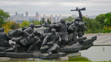 памятник в Украине