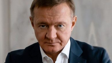 Губернатор Курской области Роман Старовойт