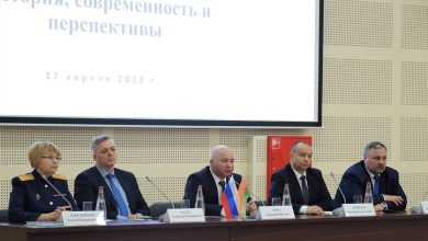 Председатель СК Беларуси Дмитрий Гора во время лекции в Санкт-Петербургской академии СК РФ