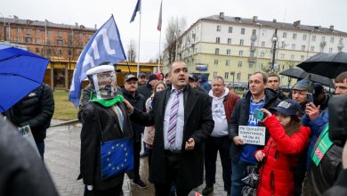 возле посольства Польши в Минске 19 апреля прошёл пикет против бездумных действий польских властей