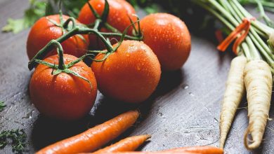 сельхозпродукты, помидоры и морковка