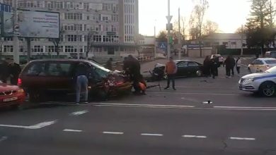 "На красный пересек двойную сплошную попытался обогнать": в Минске случилось крупное ДТП 2