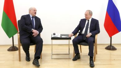 Лукашенко и Путин на полях саммита провели короткую встречу
