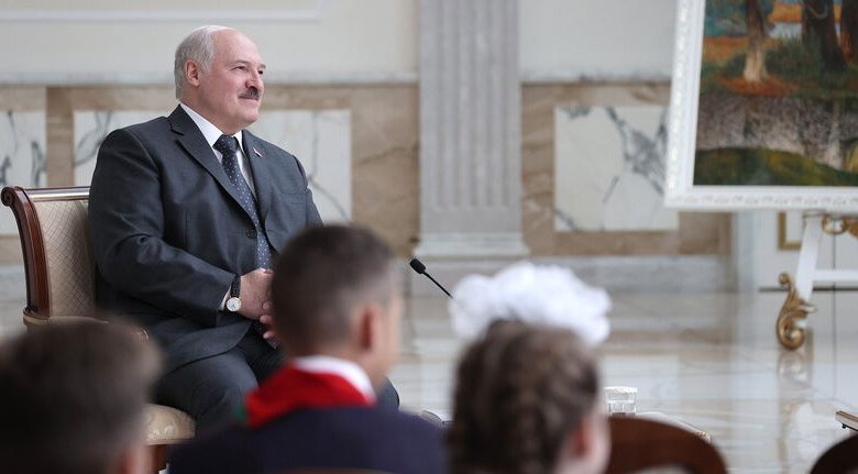 Лукашенко на встрече с пионерами