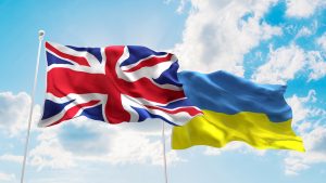 Флаги Украины и Британии
