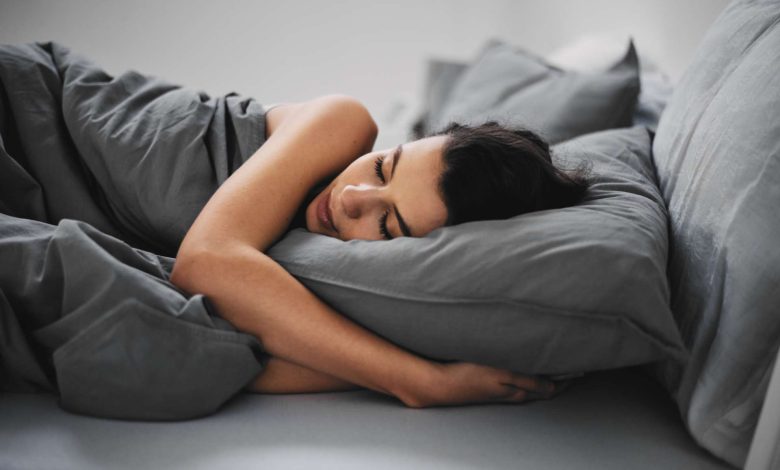 <strong>Эксперты предупредили о проблемах со здоровьем из-за сна с включенным светом</strong> 1