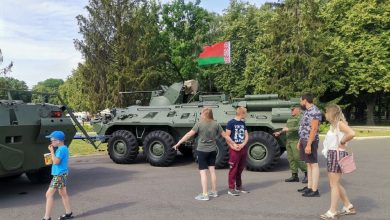 Выставка военной техники в парке Купалы