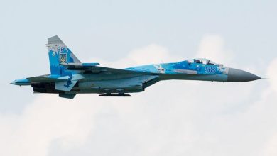 Самолет Су-27