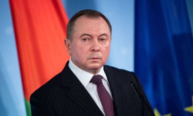 Владимир Макей