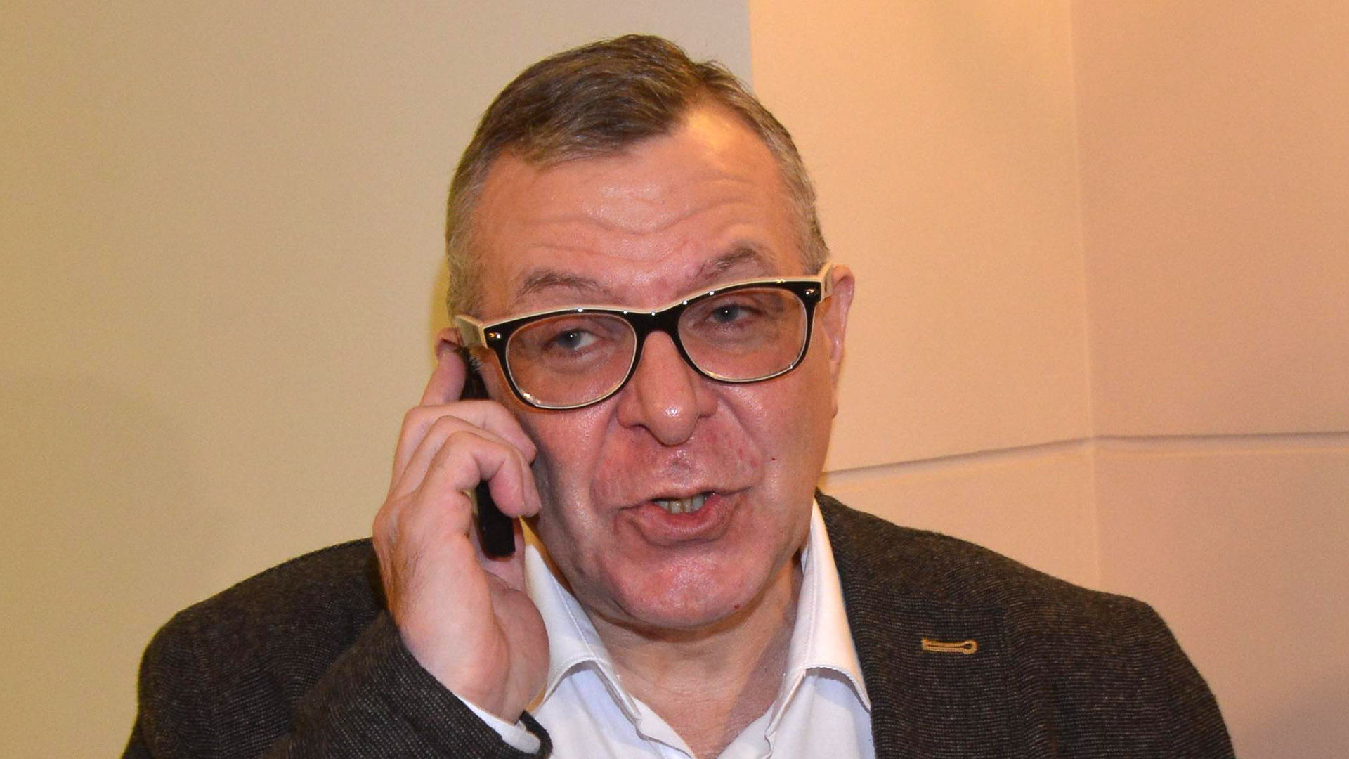 Квартиру отца Ивана Урганта в Петербурге затопило в четвёртый раз