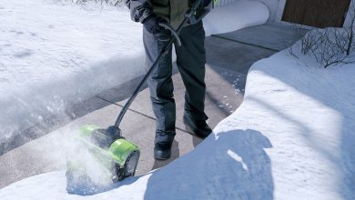 Снегоуборочные аккумуляторные лопаты GREENWORKS GD40SS и GD60SS для расчистки дорожек и открытых террас – легкая и компактная альтернатива классическим снегоуборщикам 4