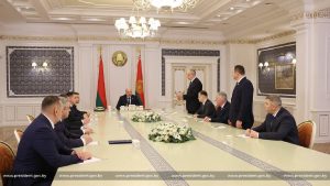 Лукашенко согласовал девять человек на должности руководителей местных органов власти 5