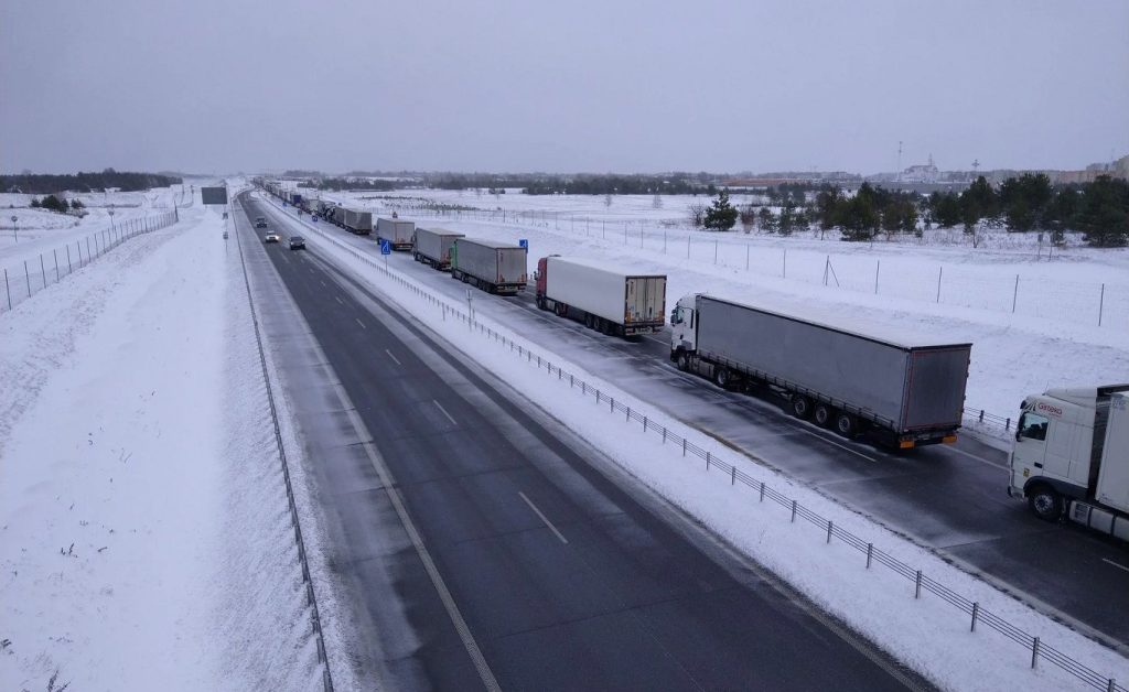 Фуры на границе