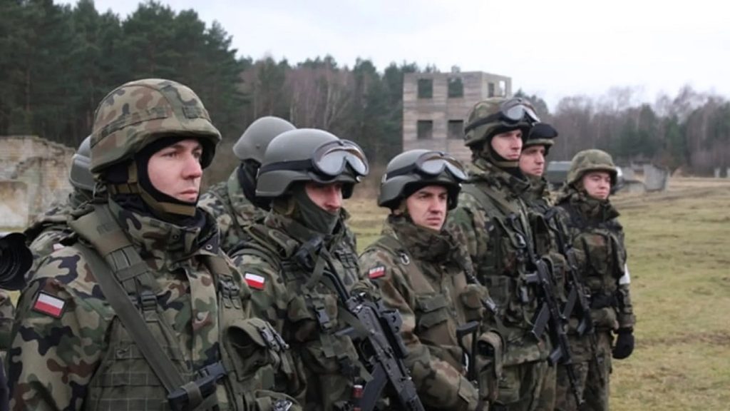 Польские военнослужащие
