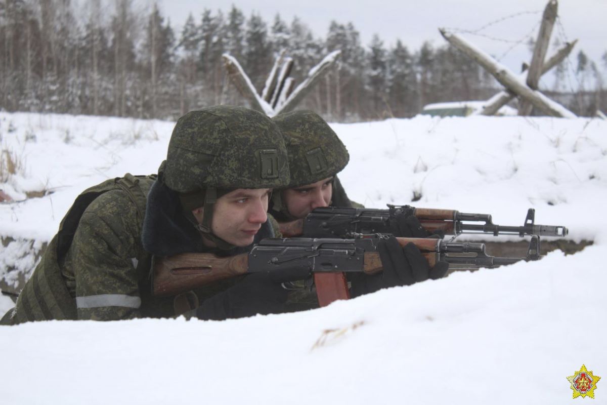 В Военной академии Беларуси началась внезапная проверка боеготовности