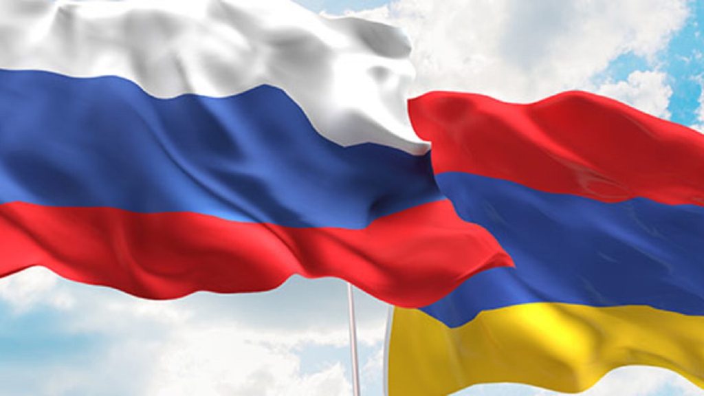 Флаги России и Армении