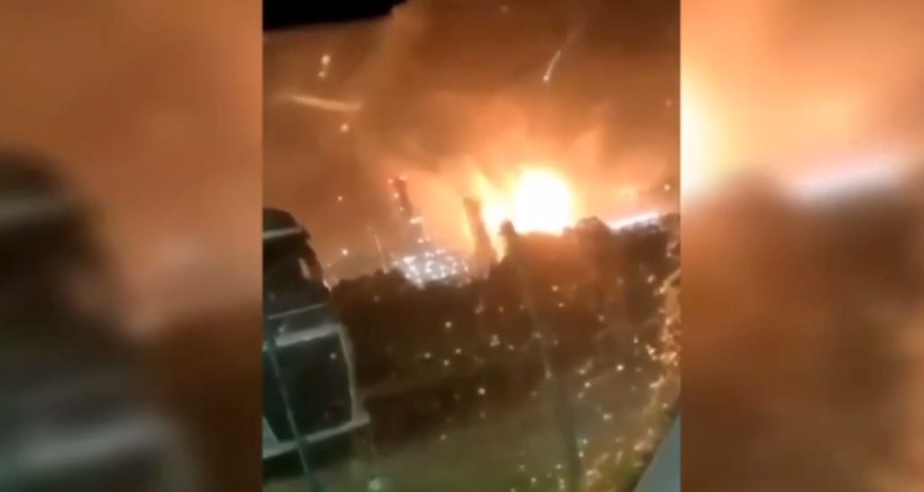 Пожар на НПЗ в Краснодарском крае