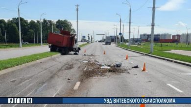 Мусоровоз в Витебске