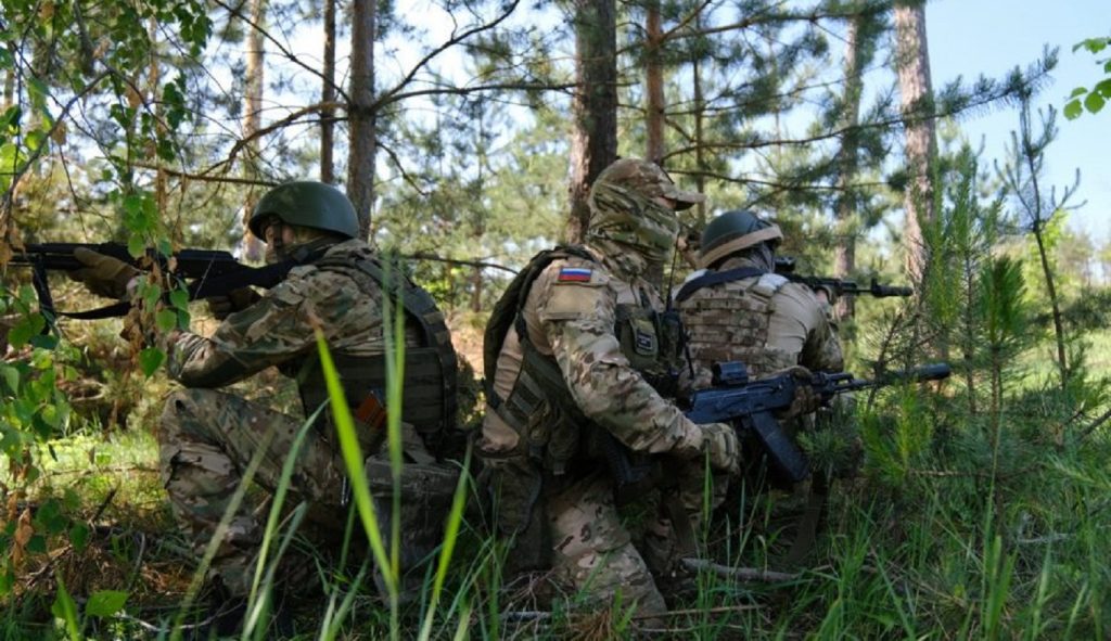 Российские военнослужащие