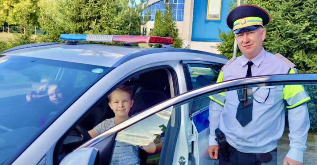 Ребенок за рулем, ГАИ