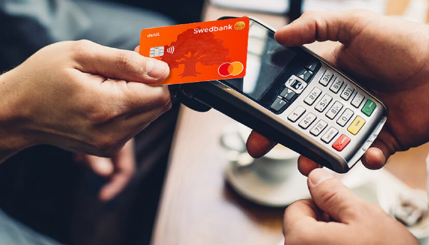 Карточки Swedbank прекращают действовать в Беларуси