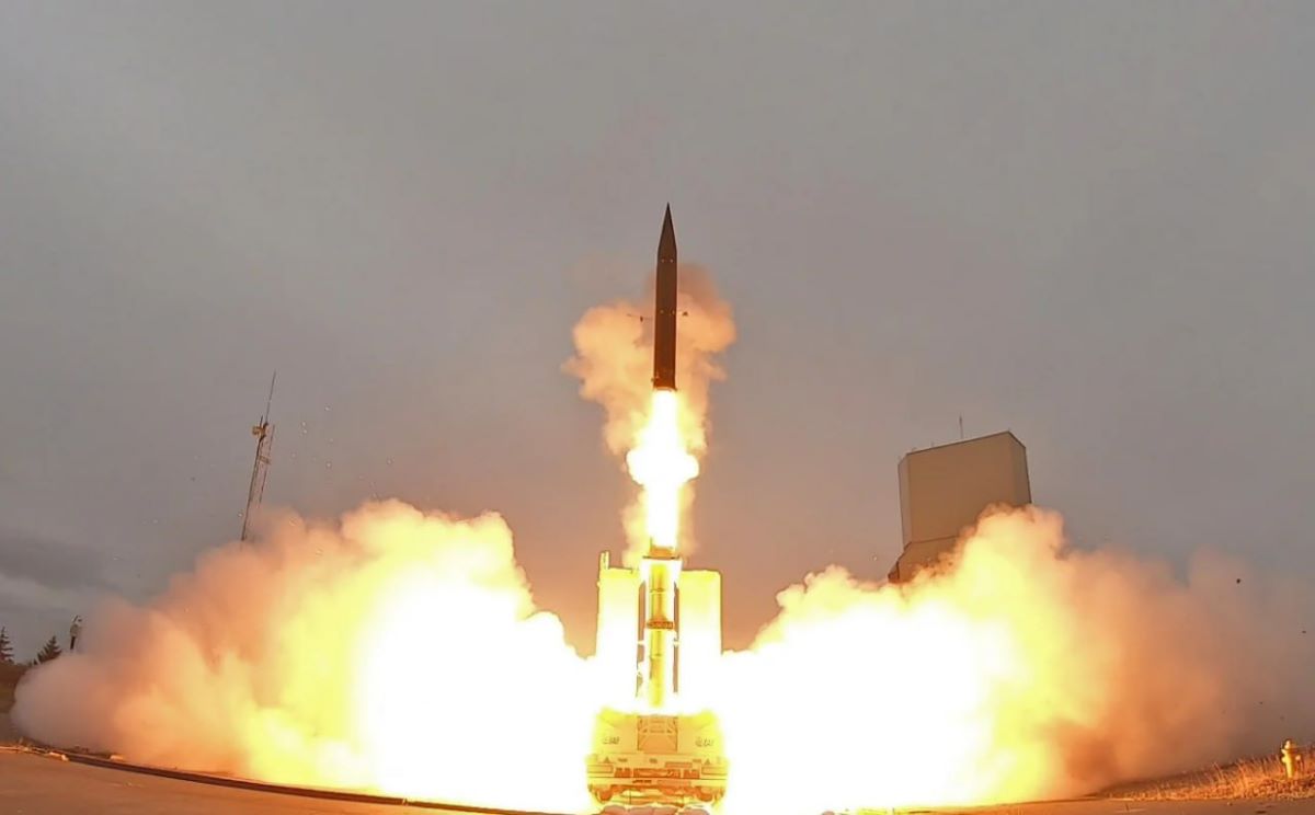 В США уничтожили баллистическую ракету Minuteman III во время ...