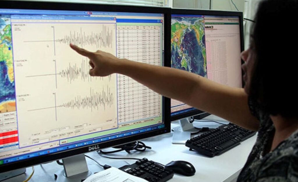 Землетрясение, сейсмологи