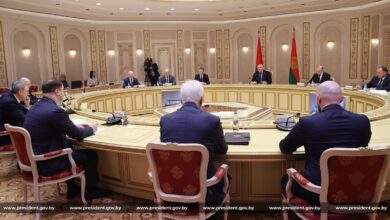 Лукашенко на встрече с губернатором Омской области