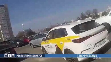 Таксист в Минске попытался сбить милиционера