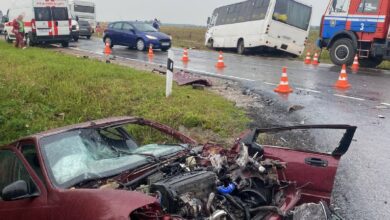 В Вилейском районе столкнулись автобус с детьми и легковушка