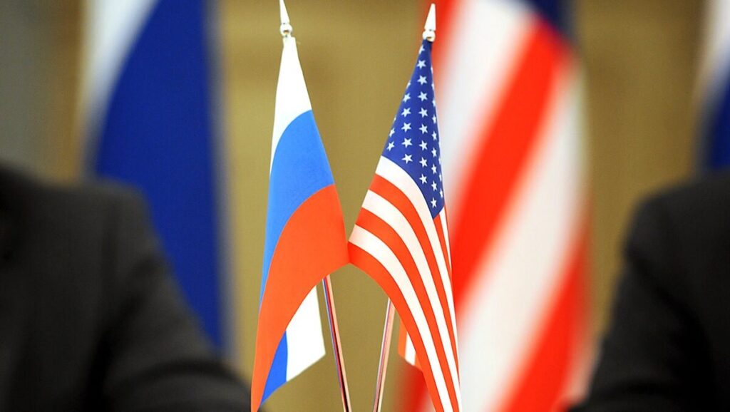 Россия и США, флаги