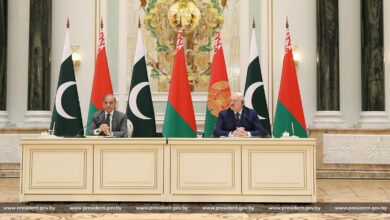 Президент Александр Лукашенко с премьер-министром Пакистана Шахбазом Шарифом