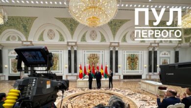 Лукашенко вручил орден Дружбы народов генсеку ЦК Компартии Вьетнама То Ламу