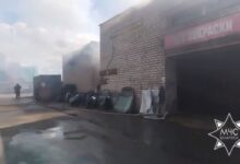 Спасатели МЧС потушили пожар в СТО в Минске